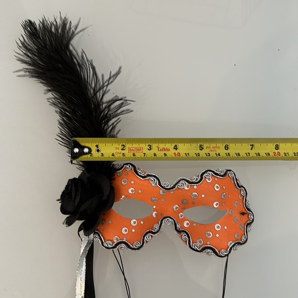 Halloween Mask - Picture 5 of 8